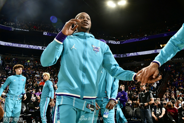 前者追求即 前者追求即